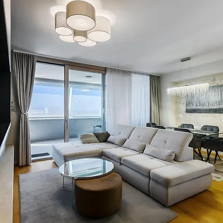 Luxury Sunset - With Garage And Balcony 公寓 *