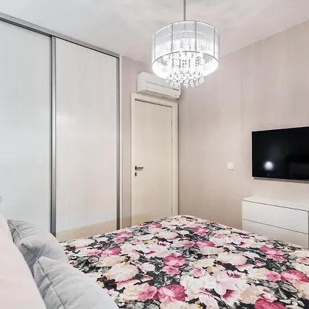 Luxury Sunset - With Garage And Balcony דירה *