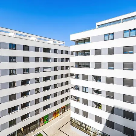 Luxury Sunset - With Garage And Balcony Apartamento