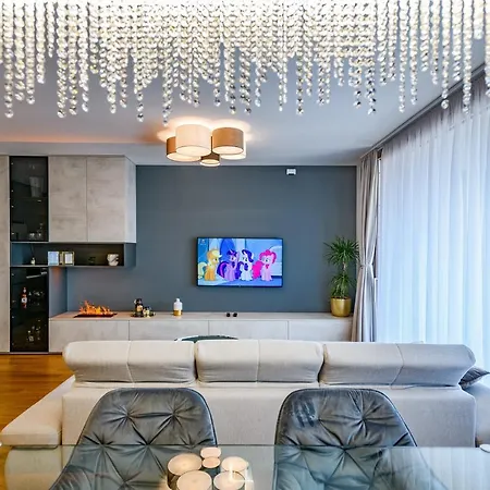 Luxury Sunset - With Garage And Balcony شقة زادار