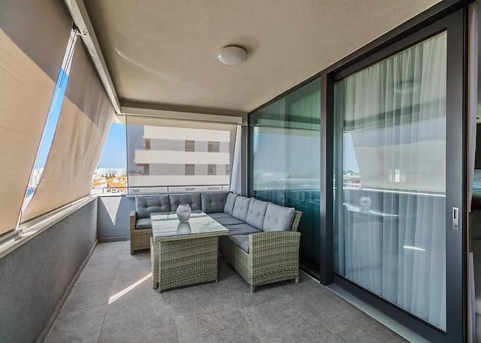 Luxury Sunset - With Garage And Balcony * زادار